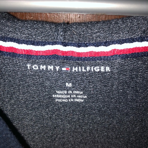 Tommy Hilfiger cropped sweater - Picture 2 of 2